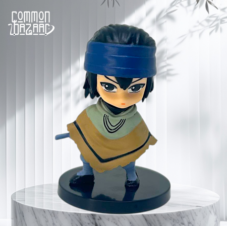 Naruto Shippuden -  Sasuke Uchiha mini action figure 