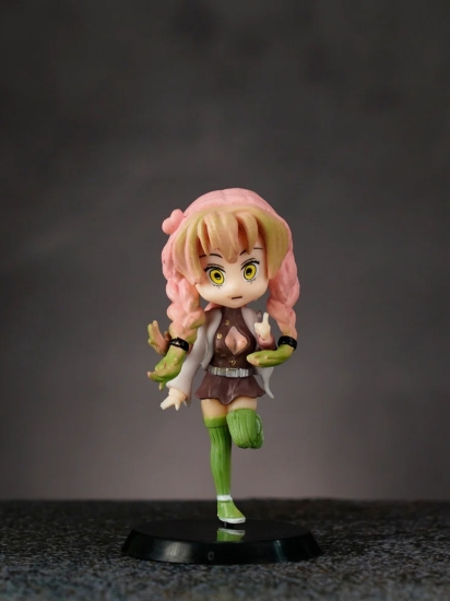 Demon Slayer - Mitsuri Kanroji mini action figure 