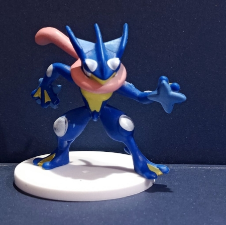 Pokemon - Greninja mini action figure 